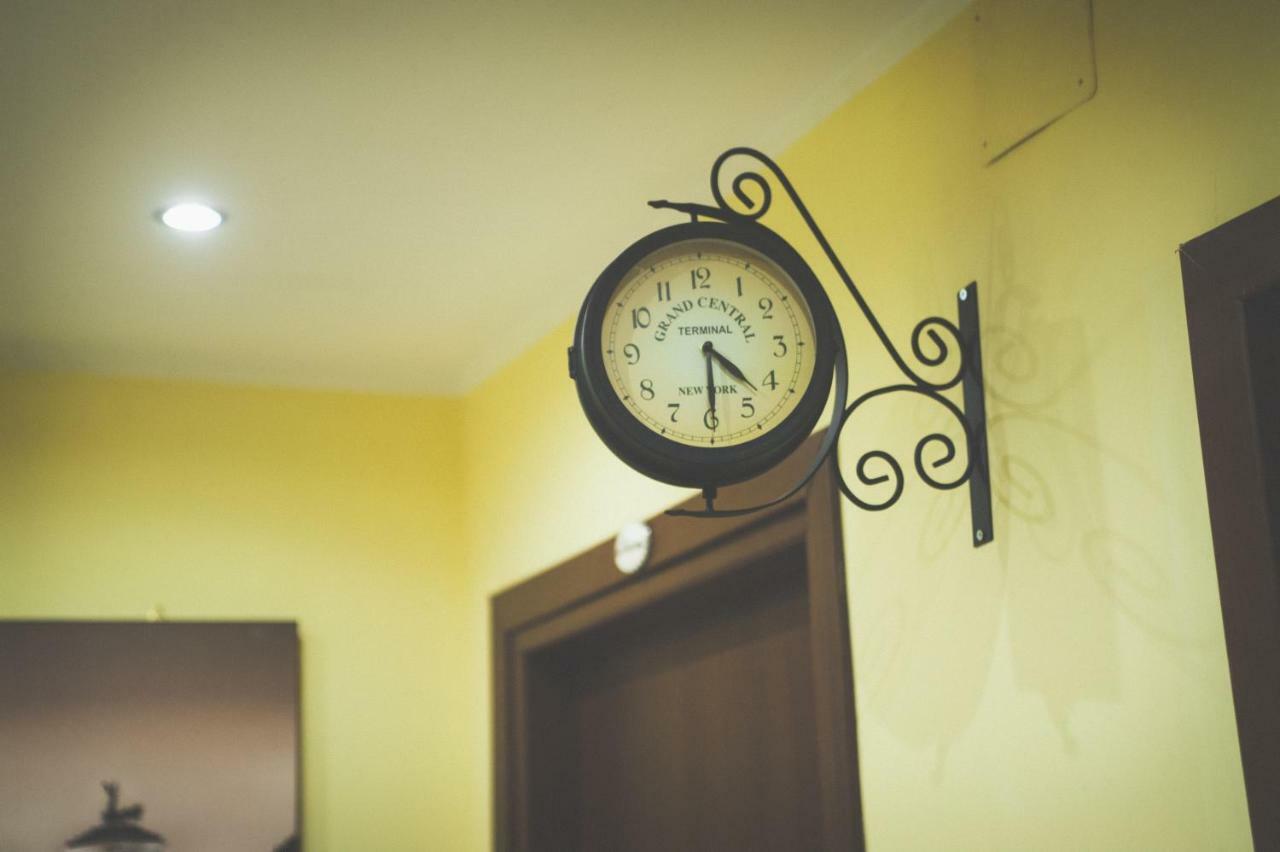 World Wide Bed - Prenestino Hotel Rome Bagian luar foto