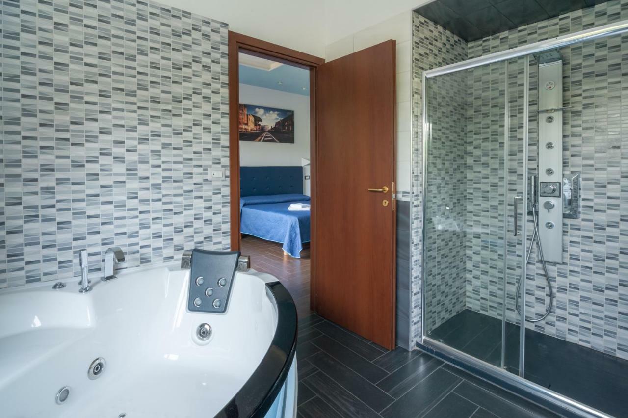 World Wide Bed - Prenestino Hotel Rome Bagian luar foto