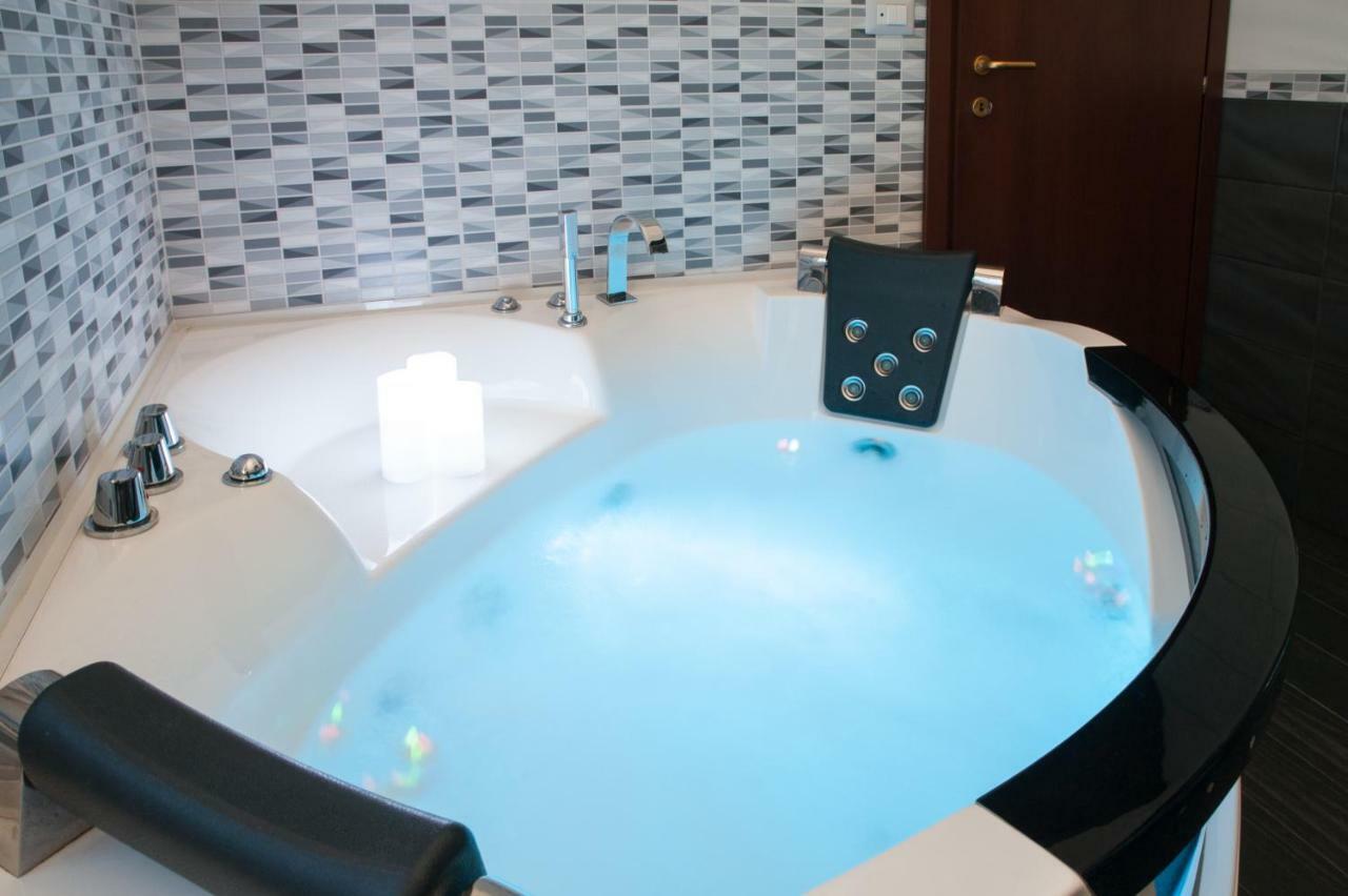 World Wide Bed - Prenestino Hotel Rome Bagian luar foto