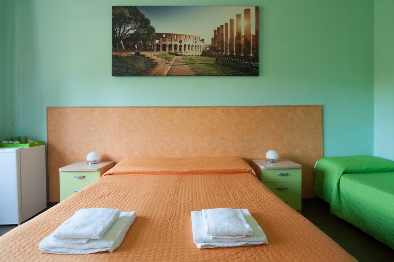 World Wide Bed - Prenestino Hotel Rome Bagian luar foto